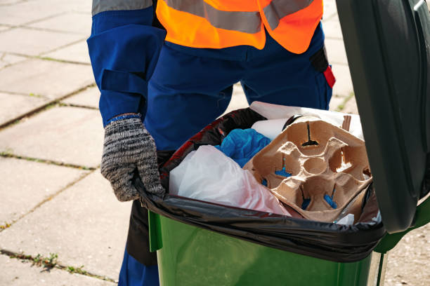 Best Property Management Cleanouts  in North Les, AK